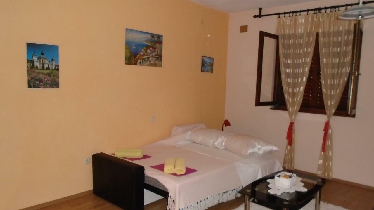 Apartmani A.Teskera Trogir Extérieur photo
